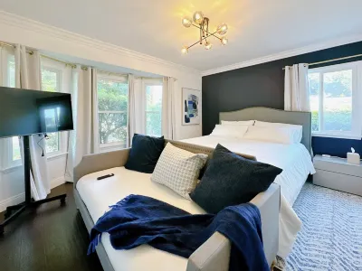 3 Bed, 2 Bath Home in Monrovia - Near Pasadena and Hiking Trails Hotels near Sunset Bench