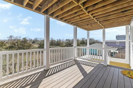 Brand New Manasquan Beach House, steps to beach!