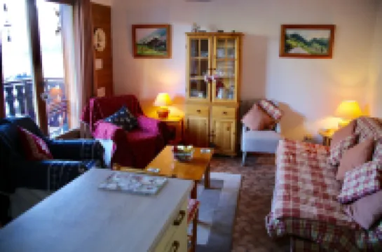 Very well appointed Apartment in Chatel , very convenient for shops ,restaurants