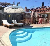 The Happy Hideaway - Swimming pool inside - 3BR - 2BA-  Look at me!
