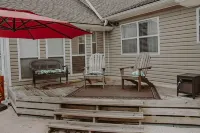 Beautiful 5bd/3ba in Gulf Breeze, Heated Private Pool & Pet Friendly!