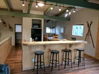 Mammoth 3 BD/2 BA Condo with Balcony, Patio & Private Spa/Hot Tub - Pet Friendly - 2-Star