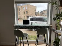 Modern Home On Outskirts Of Edinburgh With Excellent Public Transport Links Отели в г. Бонниригг