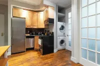 Lovely 2 bedroom Central Manhattan