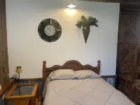 Mine Lick Creek Resort 128