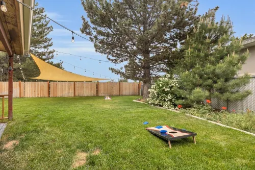 5 Bedroom, 3 King, sleeps 15 Near Skiing, hiking