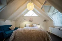 The Loft (fire+spa in centre of Hepburn Springs)