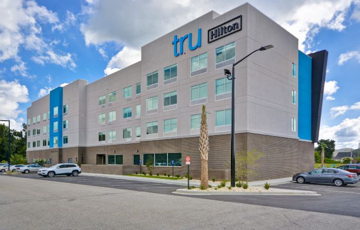 Tru by Hilton Sumter