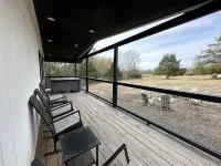 Hot Tub Mountainside 2-Br Cabin Near Mena Hotels in Hatfield