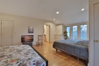 Gambier Country Boho Hot Tub & Tranquility