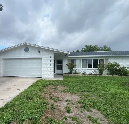 Venice Florida near beach and downtown