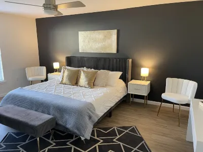 ~The Home Away From Home~ 鄰近Hollingsworth Gallery的酒店