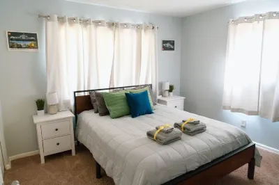 Builditplace! Kid friendly Stay, Play and Create!