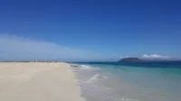 Luxury Villa - Private Heated Pool - Wi-Fi- 25 Metres to Beach - Casa Elena - Villas