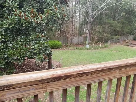 Private, cozy nook: Country Feel, City Access