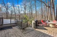 Fancy Poconos Castle & Indoor MEGA 10+ Hot Tub Hotels in 