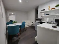 10 Min Brickell & Miami Beach /Parking/Wi-Fi/Grill Hotels in Little Havana