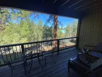 Cozy retreat near downtown, amphitheater, short walk to Deschutes river, has AC!