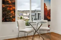 Best Deal! Modern Luxury Casita! Kitchenette & W/D