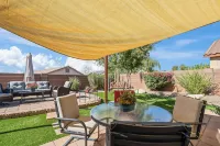 Serene Vacation Home - Trails, Golf & Dining!