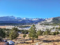 Original Rmnp Riverfront Cabin on the Thompson River