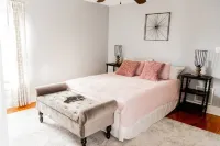 Scenic   River  View Hotels in Enfield