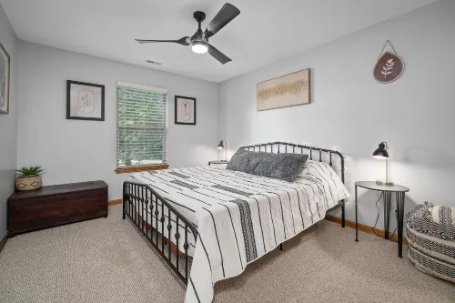 "Exclusive" River Cabin on Stilts Hotels in Pike County