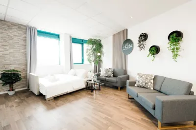 Design Penthouse - 4BR - 2 Bath - Rooftop - Whirlpool - 2 Parking FeG Karlsruhe周辺のホテル