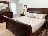 The Mayor's House, 5 bedrooms, Modern Luxury Cabin