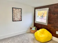 Spacious 4-Bedroom Craftsman in Garland District