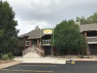 Modern 2 Bedrooms, 1 Bathroom Apartment Hotel dekat Horsetooth Reservoir