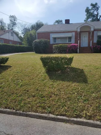 Lovely 3bdrm home walking distance from Masters