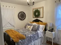 Little House on Ladow