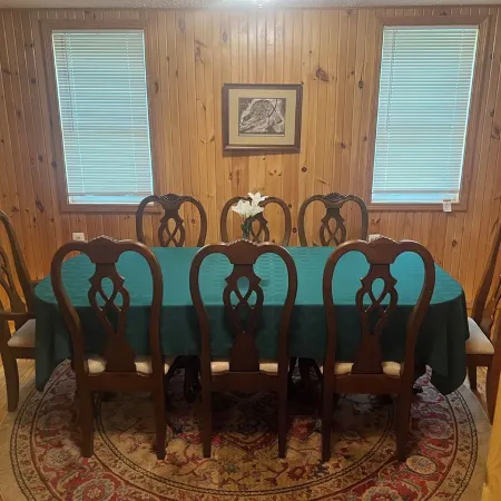 Thorn Creek Cottage