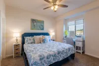 Modern 4Br / 4BA Beach Home • 360 View Rooftop Firepit • All King Beds - Garage