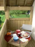 Between Deauville and Honfleur, bright and cozy gite with large garden
