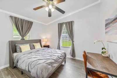 Sweet Little House A near IAH airport 머서 보태닉 가든스 주변 호텔