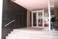 Superb apartment, downtown, private parking, quiet with elevator Hôtels à : Périgueux