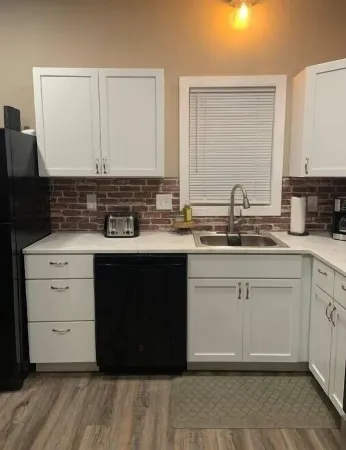 McClusky Trail GuesthouseConvenient Access to Jerseyville, Grafton & Alton Отели в г. Джерси