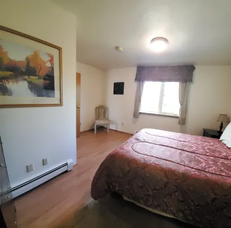 The Taiga House - inspiring mountain views at the edge of Denali National Park