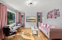 Pinky Promise You’ll Love It! Perfect for Brides, Bachelorettes & Girls Weekend