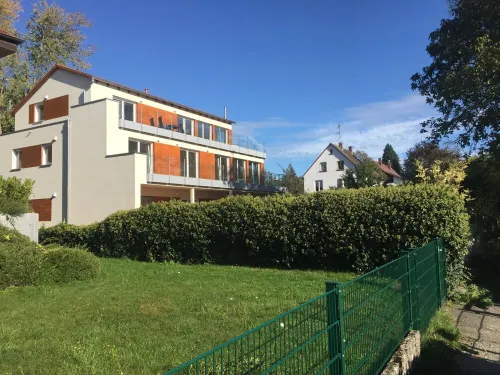 Direct lake with large south-west balcony (new building 2019)