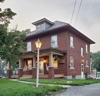 Red Brick Haven: Renovated Home in Prime Location! Hotels near Target