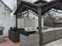 Charming &Spacious 3BD, 1BA, Fam-Friendly-Yard&Porch Hotels in Fairfield