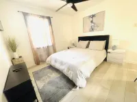 Tuxedo Touch Modern 2BR Townhouse