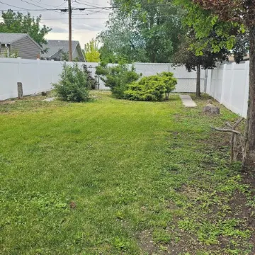 Old Town Modern 2bed/1bath home with patio & yard