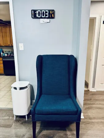 Luxury 4 Bed 2.5 Bath Home near O'Hare Airport