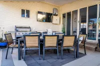 Resort on Morgan - Entertainers Paradise | Stunning Pool | Pet & Family Friendly