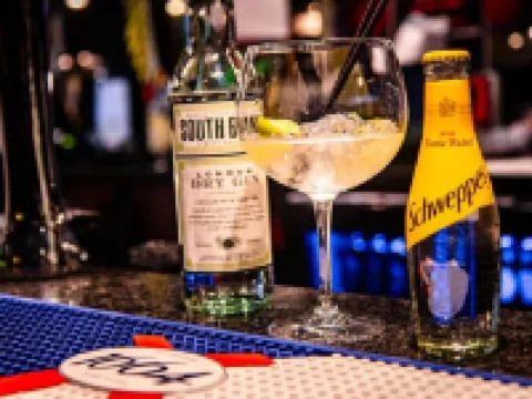 โรงแรมบริทาเนีย เอดินบะระ โรงแรมในเอดินบะระ