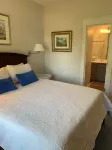 Sweet Cottage, Best Location, Close to Everything, River View